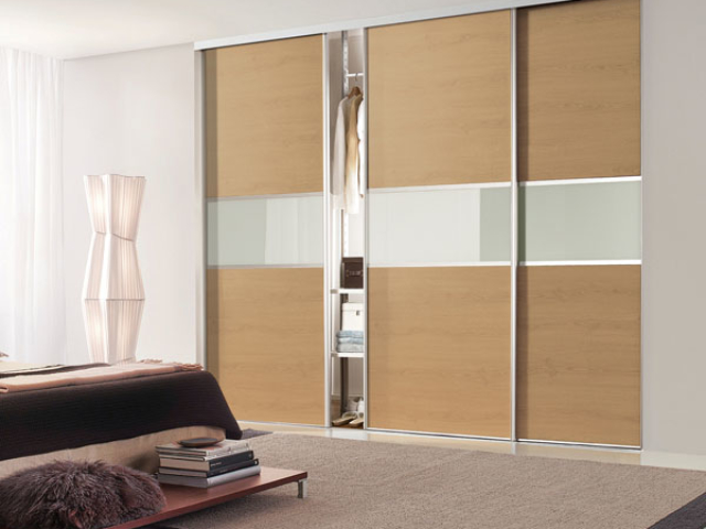 Sliding Wardrobe Silver Frame, Oak and Glass - 3 Panel Fineline Sliding Wardrobe Silver Frame, Oak and Glass - 3 Panel Fineline