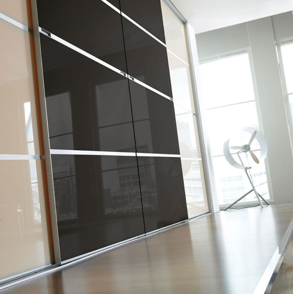 Minimalist-Standard-Wardrobe-16