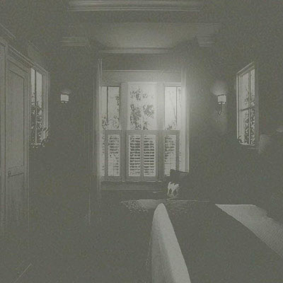 dust-grey-glass-ind2