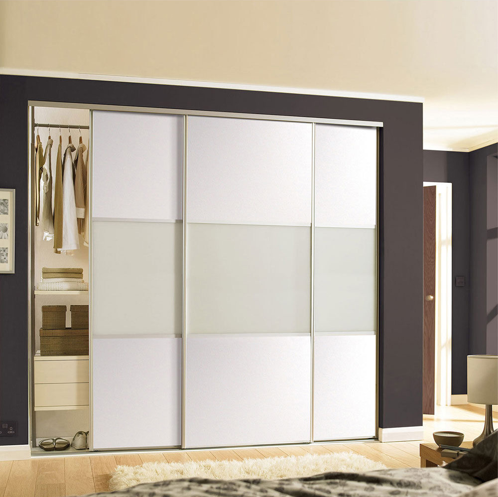10292401.jpg 3 White Wideline Sliding Wardrobe Doors